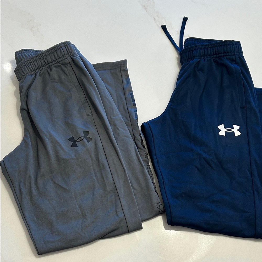 Like NEW Under Armour Kids' Charcoal and Navy Joggers